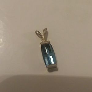 Aquamarine Pendant in Silver